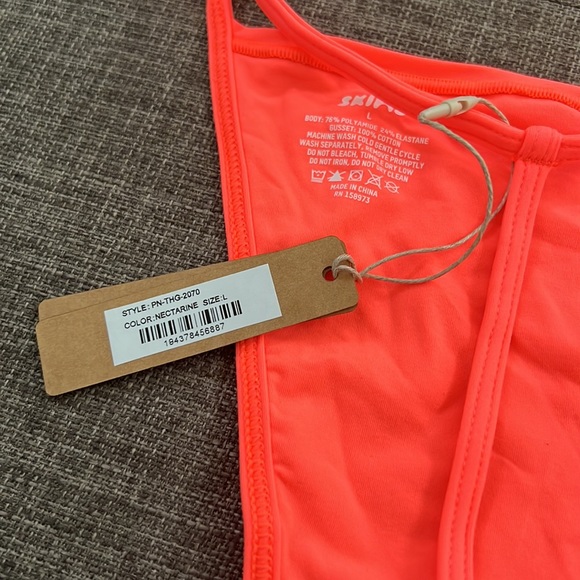 Skims Fit EveryBody T String Thong - Picture 8 of 8